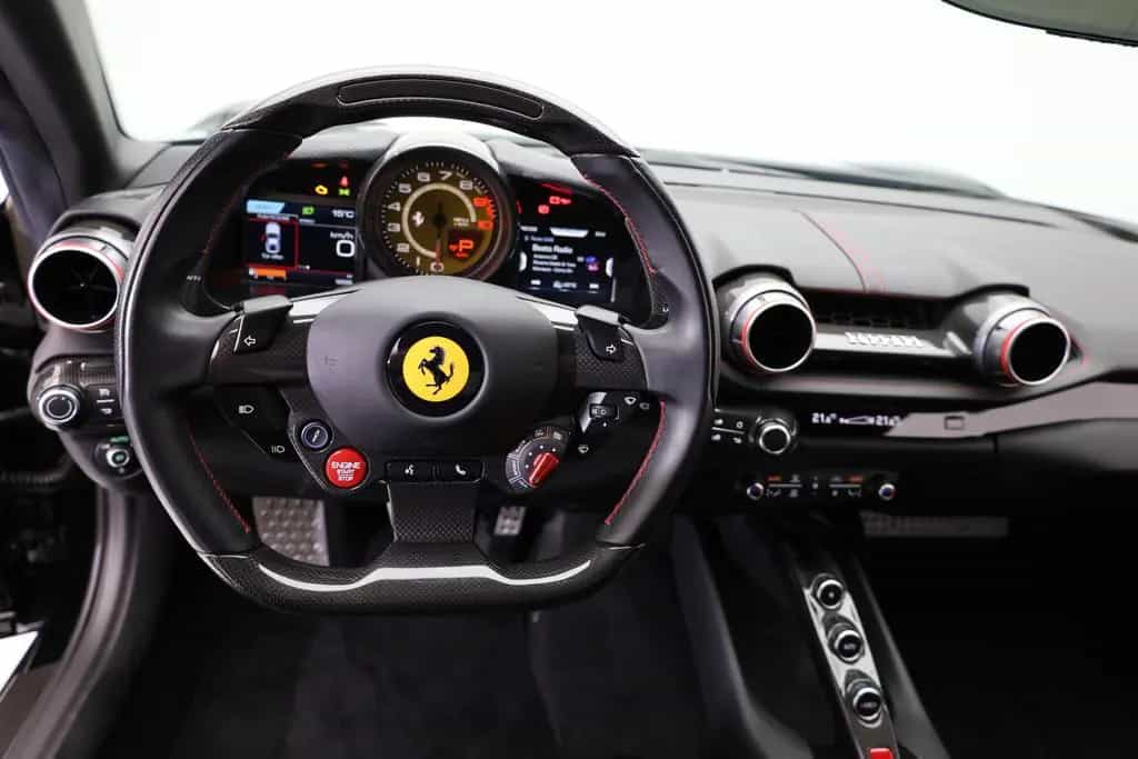 Ferrari 812 Superfast FULL CARBONFIBRE - FERRARI HAMBURG 08/2020-photo-15