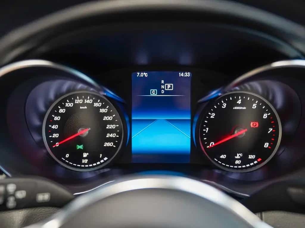 Mercedes-Benz C-Class 180 T AVANTGARDE Anhängevorrichtung CarPlay 07/2020-photo-16