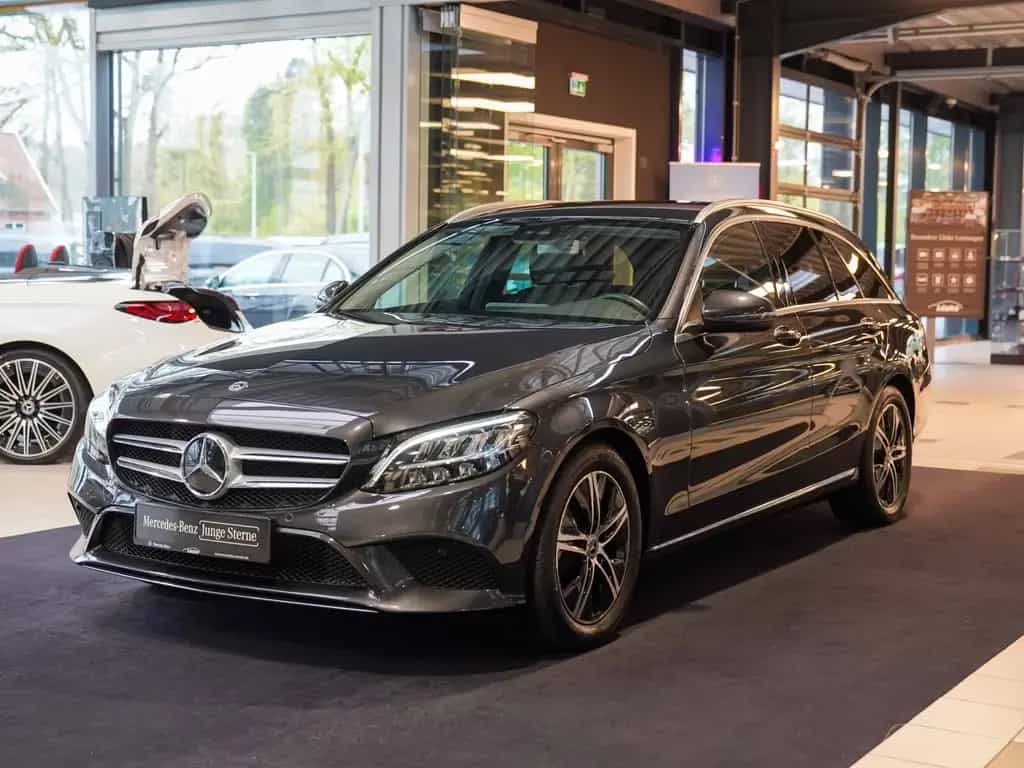Mercedes-Benz C-Class 180 T AVANTGARDE Anhängevorrichtung CarPlay 07/2020-photo-4
