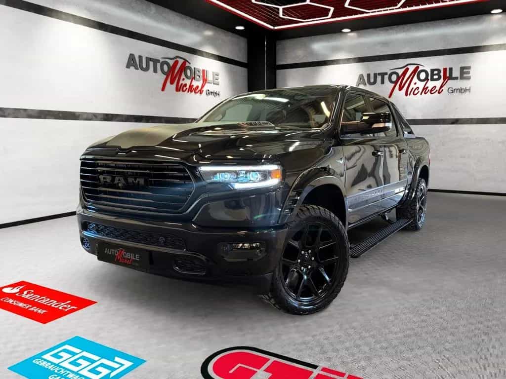 Dodge RAM 1500 5.7 Laramie / 4x4 / HUD / Pano / 360° 07/2021-photo-0