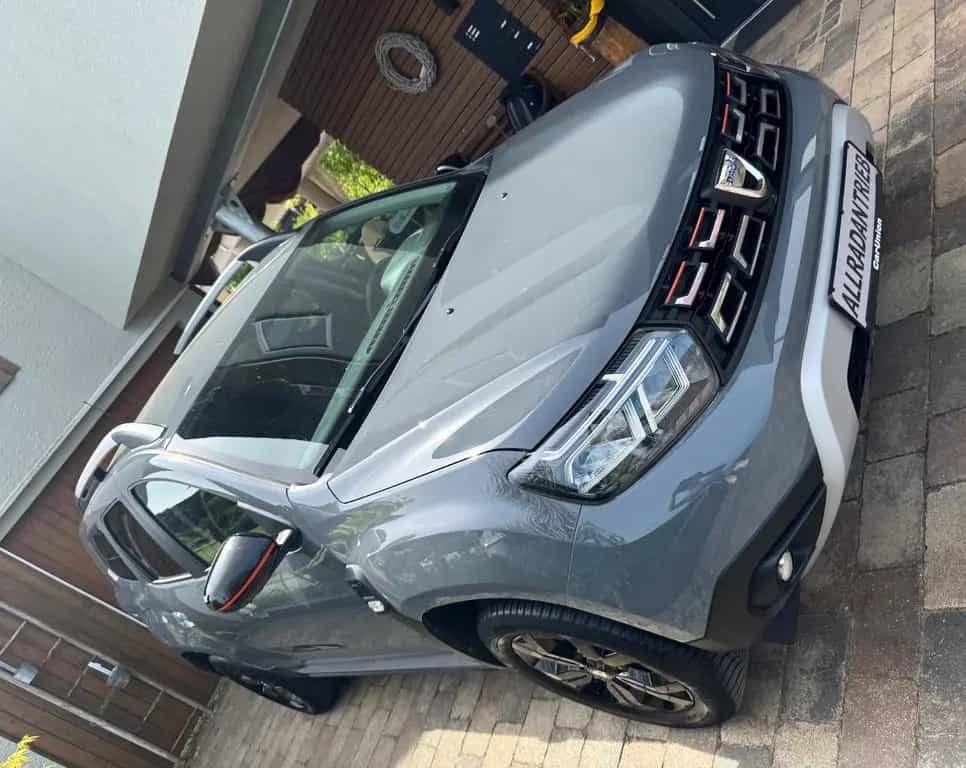 Dacia Duster II Extreme 4WD - 150PS 03/2022-photo-0