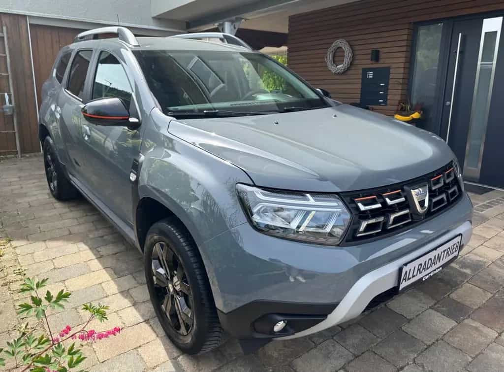 Dacia Duster II Extreme 4WD - 150PS 03/2022-photo-3
