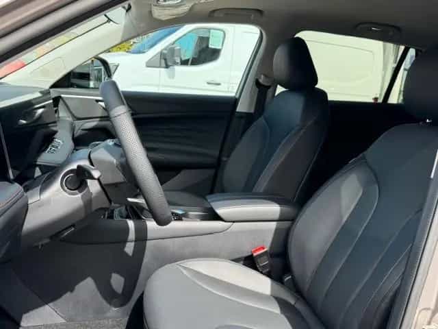 MG HS 1.5 T GDI 125 kW Luxury 11/2025-photo-12