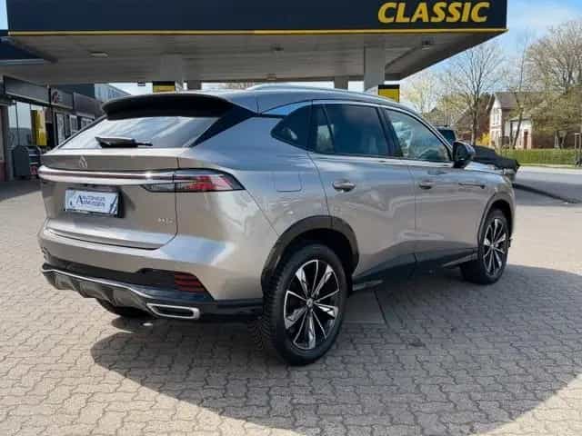 MG HS 1.5 T GDI 125 kW Luxury 11/2025-photo-3