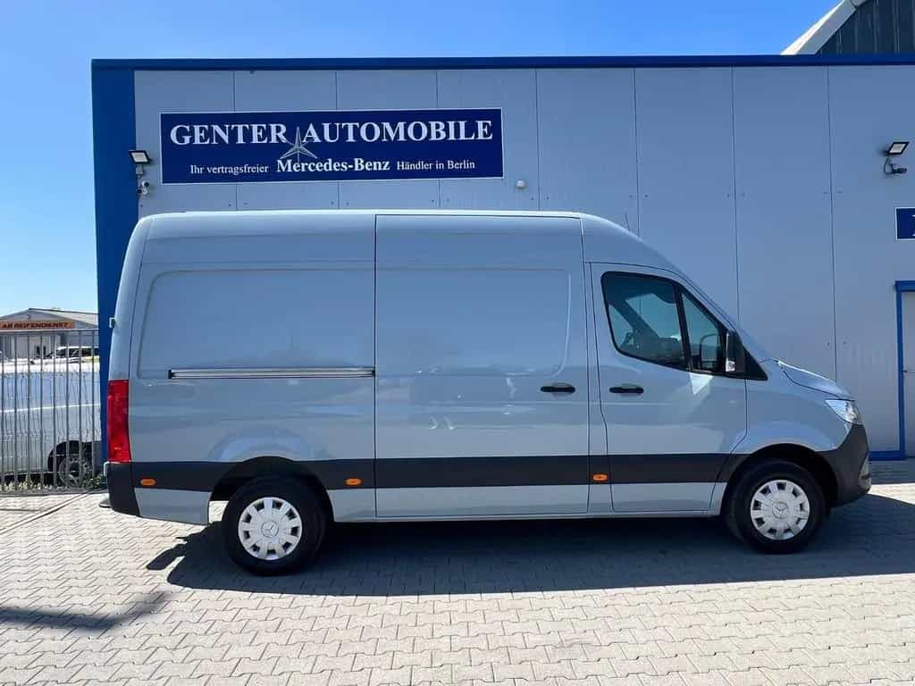 Mercedes-Benz Sprinter 317 LANG +HOCH 6G TEMPOMAT AHK 3-SITZER 11/2021-photo-3