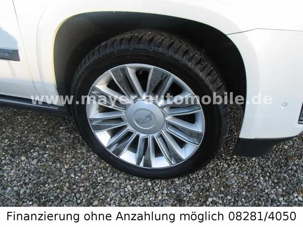 Cadillac Escalade Platinum ESV*Europa*NAVI*Glasdach*COC* 08/2018-photo-13