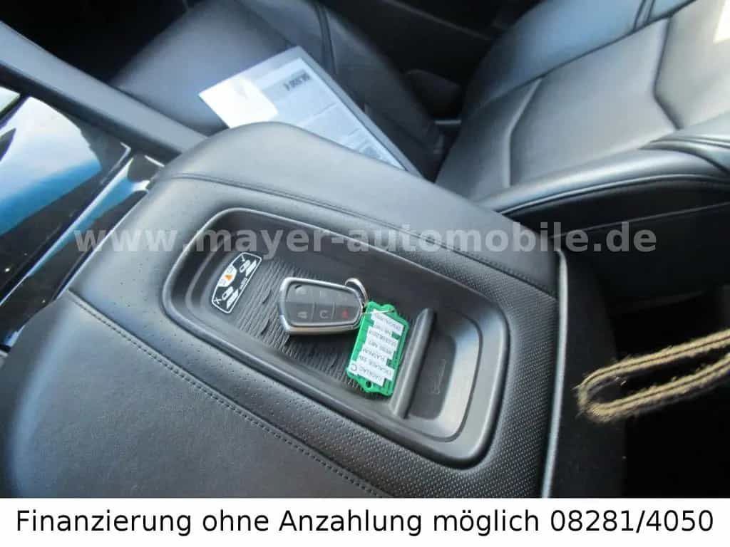 Cadillac Escalade Platinum ESV*Europa*NAVI*Glasdach*COC* 08/2018-photo-45