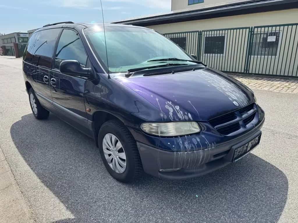 Chrysler Voyager LE 3.3 V6 Automatik TÜV=12/2025+6-Sitzer 08/1998-photo-3