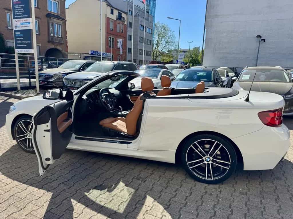 BMW 220 i Cabrio M-Sport*AUTOM*NAV*LED*SHZ*SHADOW*19% 10/2019-photo-18