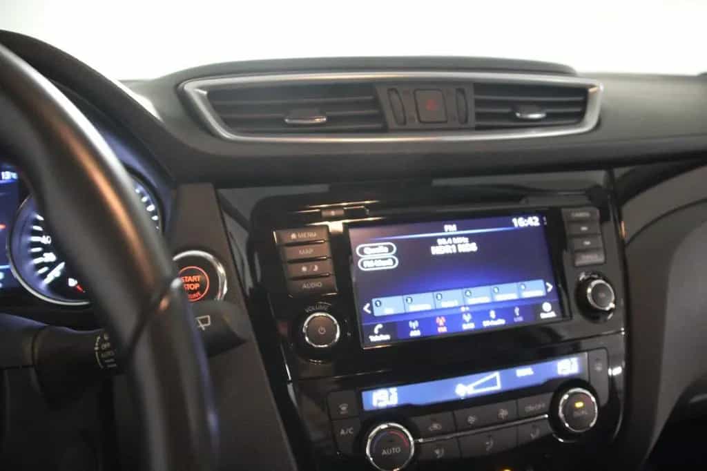 Nissan Qashqai DCT N-Connecta / Grau Metallic 07/2020-photo-5