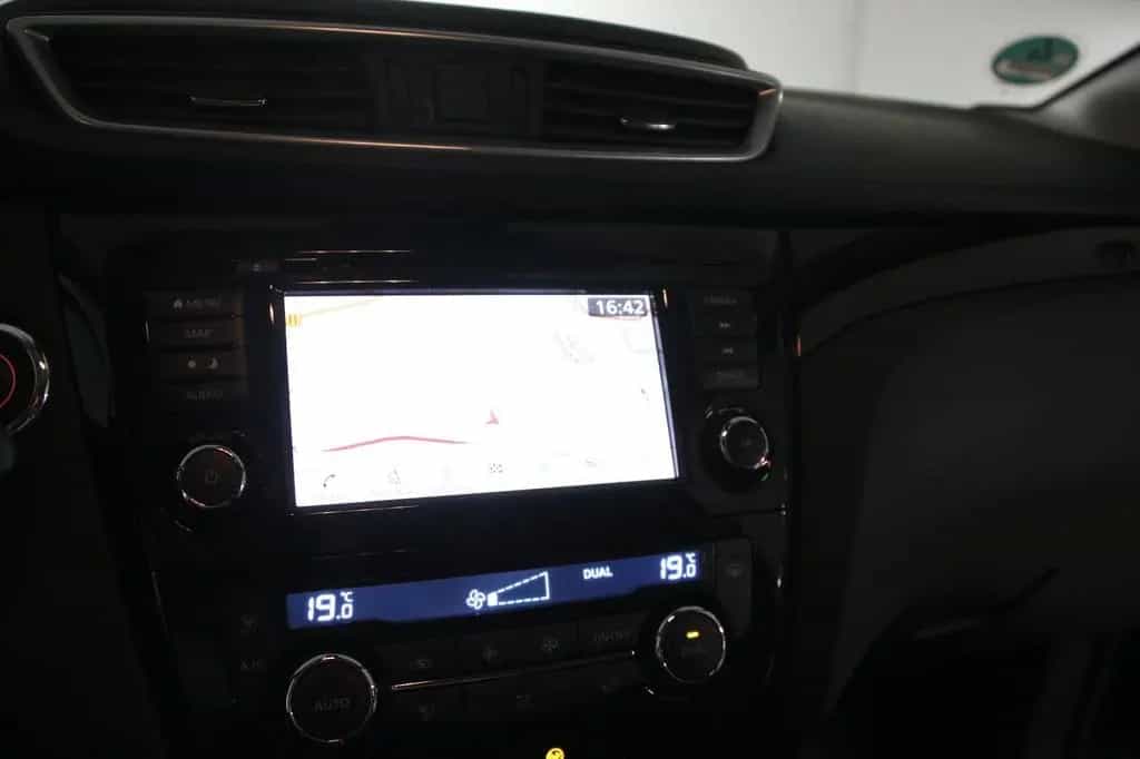 Nissan Qashqai DCT N-Connecta / Grau Metallic 07/2020-photo-6