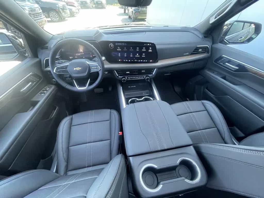 Chevrolet Tahoe High Country 6,2 V8 Modelljahr 2026 null-photo-19