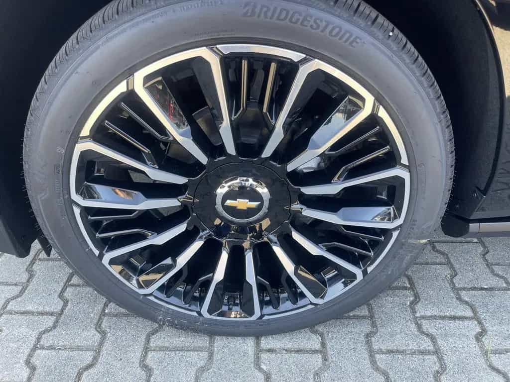 Chevrolet Tahoe High Country 6,2 V8 Modelljahr 2026 null-photo-5