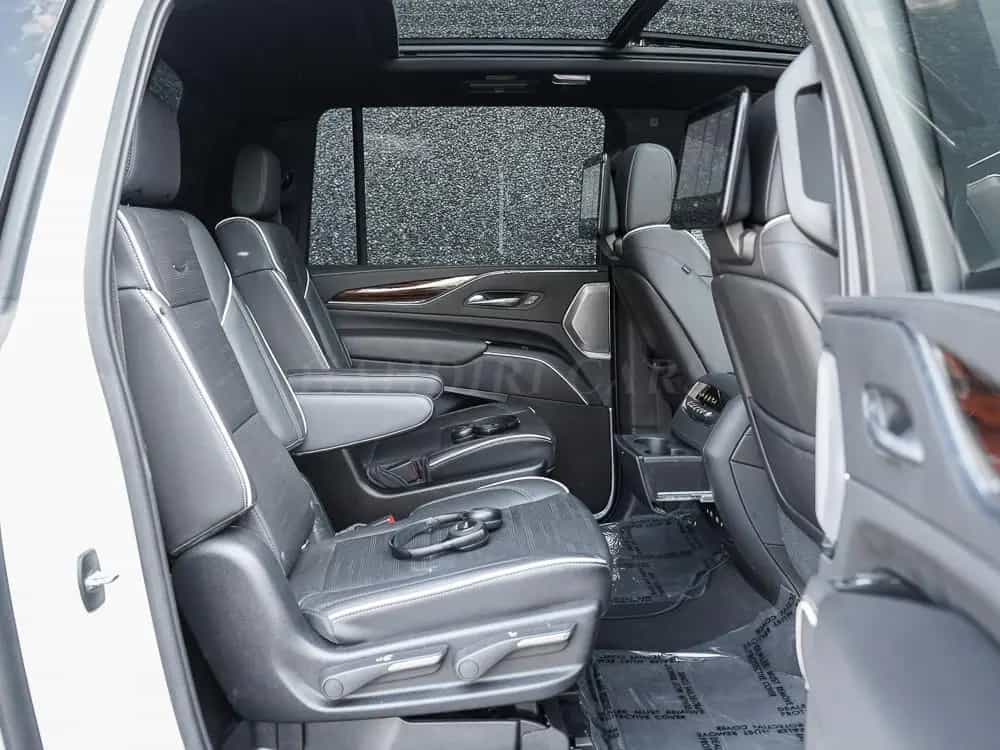Cadillac 2021 ESV Premium Luxury €64500 +22" 14-spoke 01/2022-photo-10