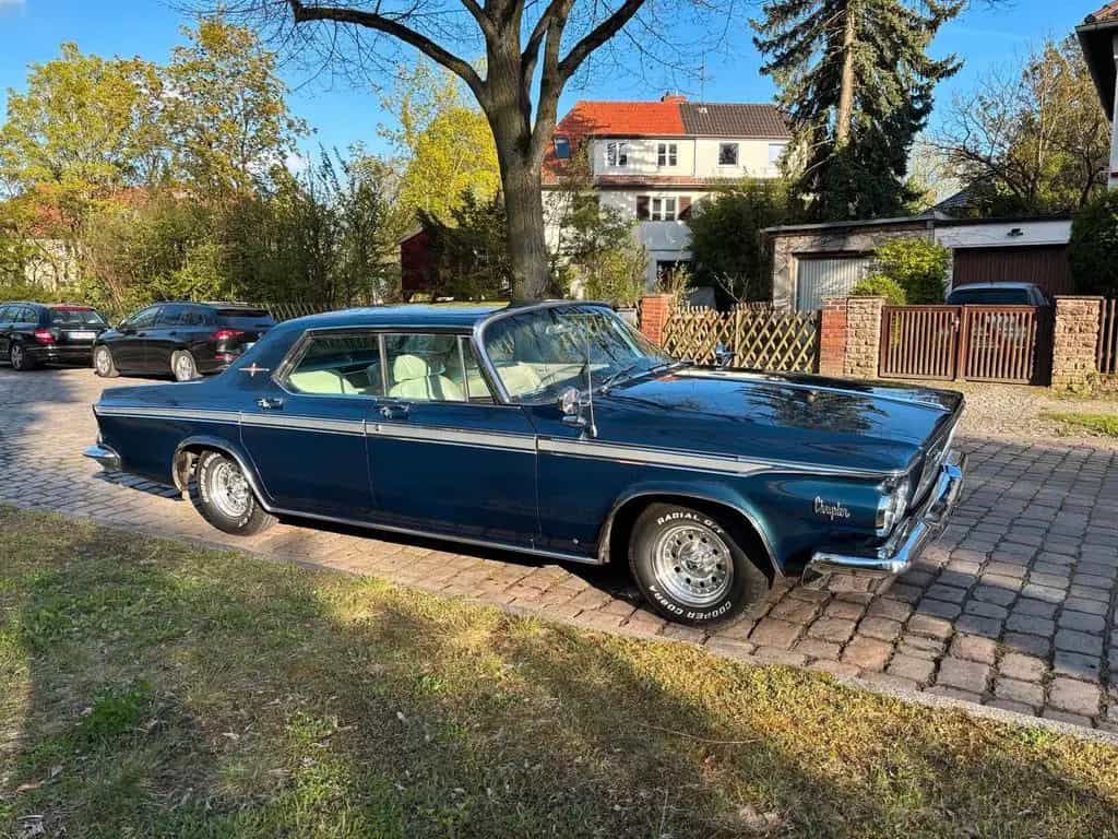 Chrysler 300 4 door coupe V8 ami 07/1964-photo-2
