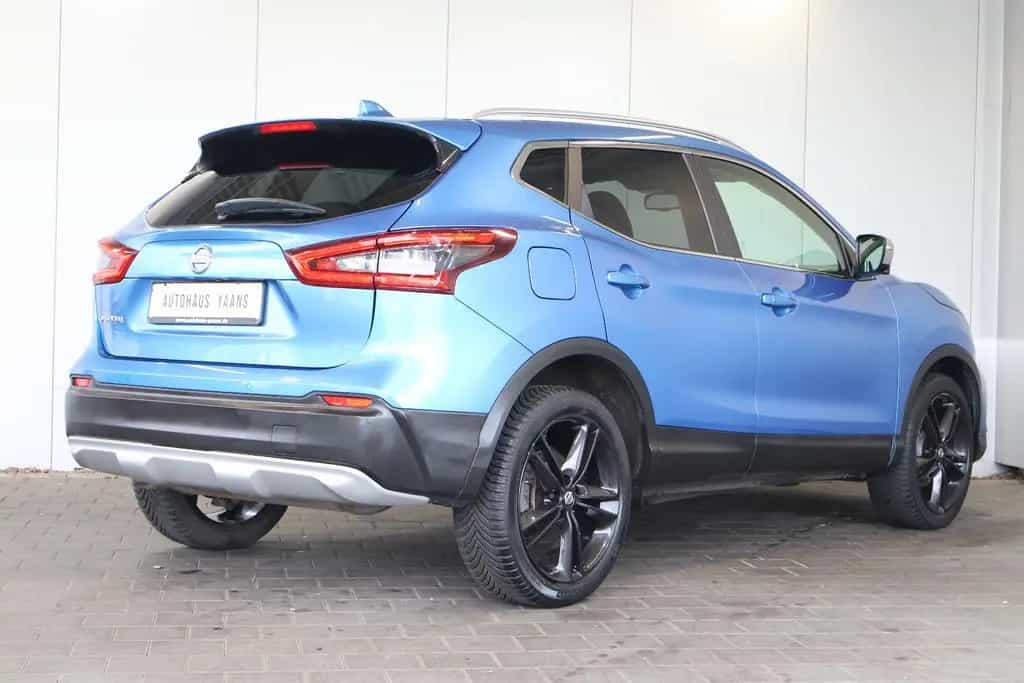 Nissan Qashqai 1.3 N-Motion SIDE+LED+KEY+360°+PANO+19" 05/2019-photo-3