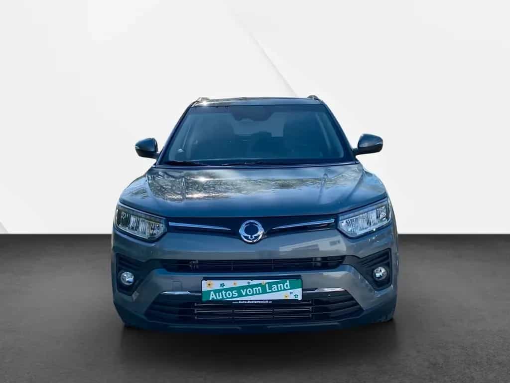 Ssangyong Tivoli Quartz 4x2 Automatik, AHK 04/2024-photo-1