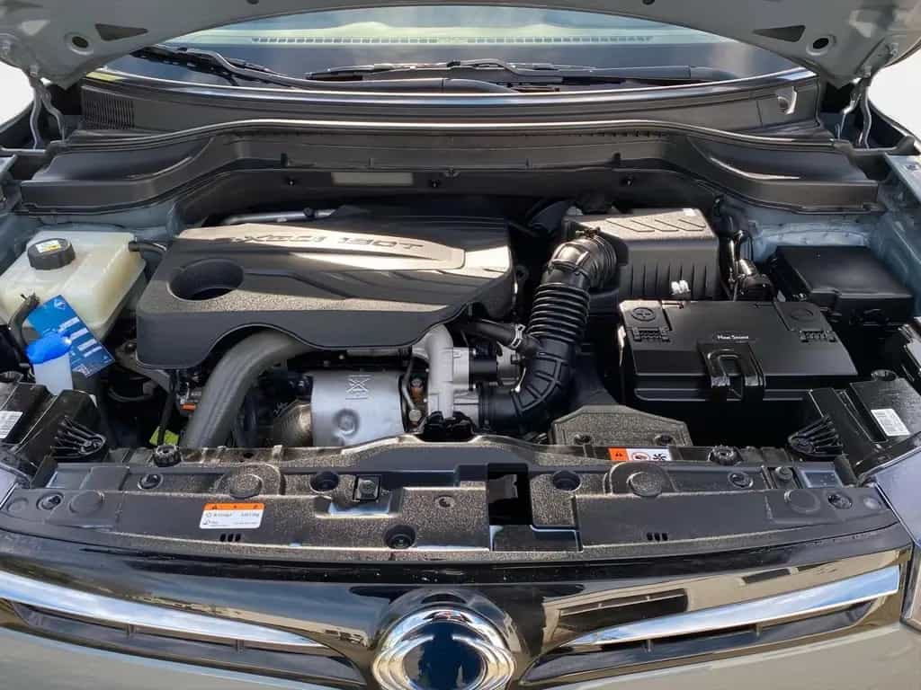 Ssangyong Tivoli Quartz 4x2 Automatik, AHK 04/2024-photo-18