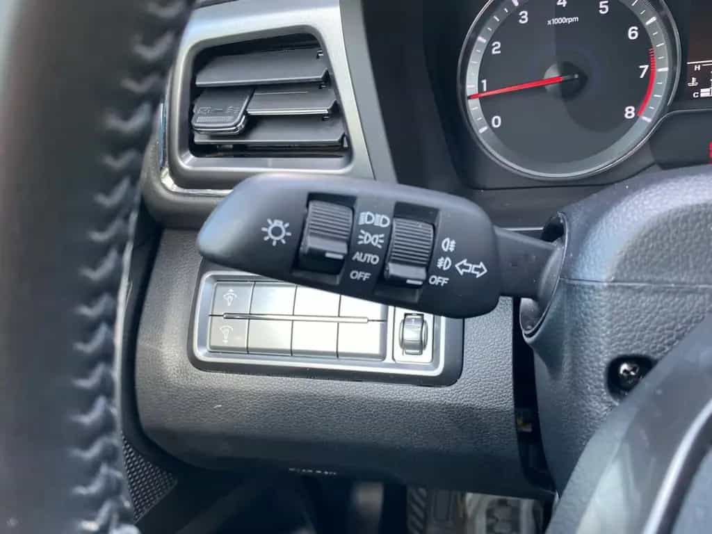 Ssangyong Tivoli Quartz 4x2 Automatik, AHK 04/2024-photo-24