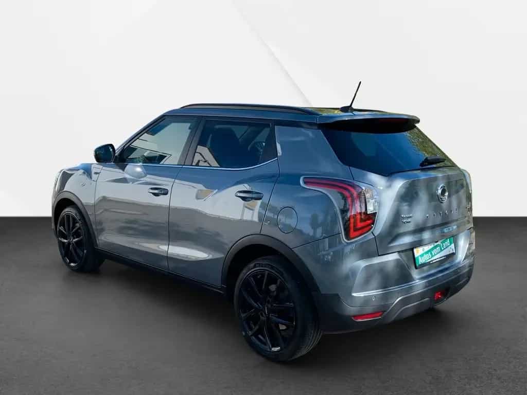Ssangyong Tivoli Quartz 4x2 Automatik, AHK 04/2024-photo-3