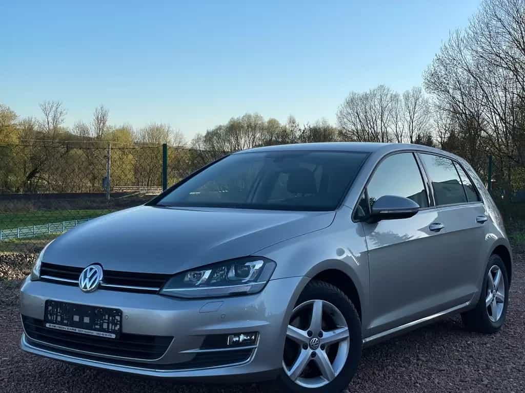 Volkswagen Golf VII 1.4 TSI *Highline*Xenon*Massage*SHZ 12/2015-photo-1