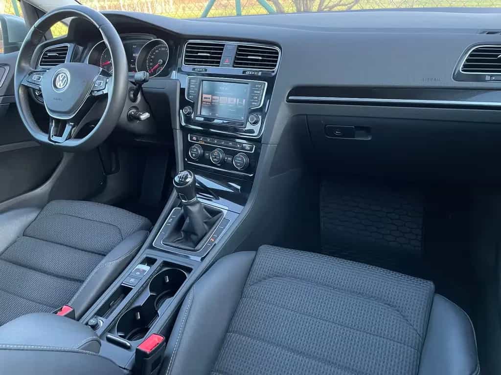Volkswagen Golf VII 1.4 TSI *Highline*Xenon*Massage*SHZ 12/2015-photo-10