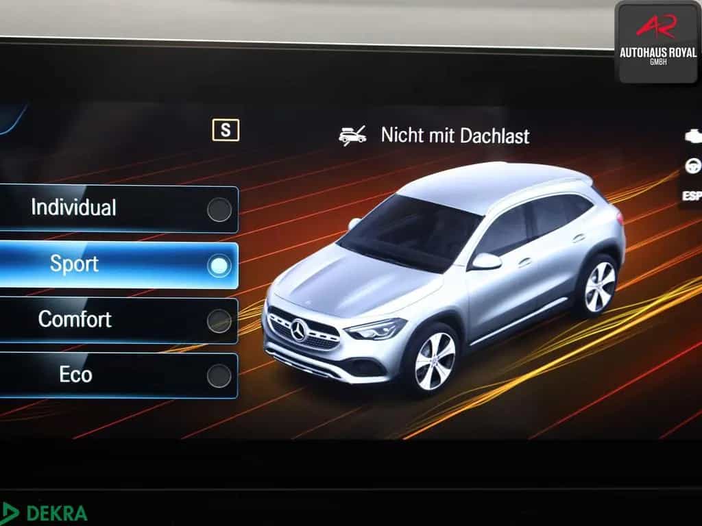 Mercedes-Benz GLA-Class d MULTIBEAM,WIDE,PANO,DISTRO,KAMERA,AHK 05/2022-photo-16
