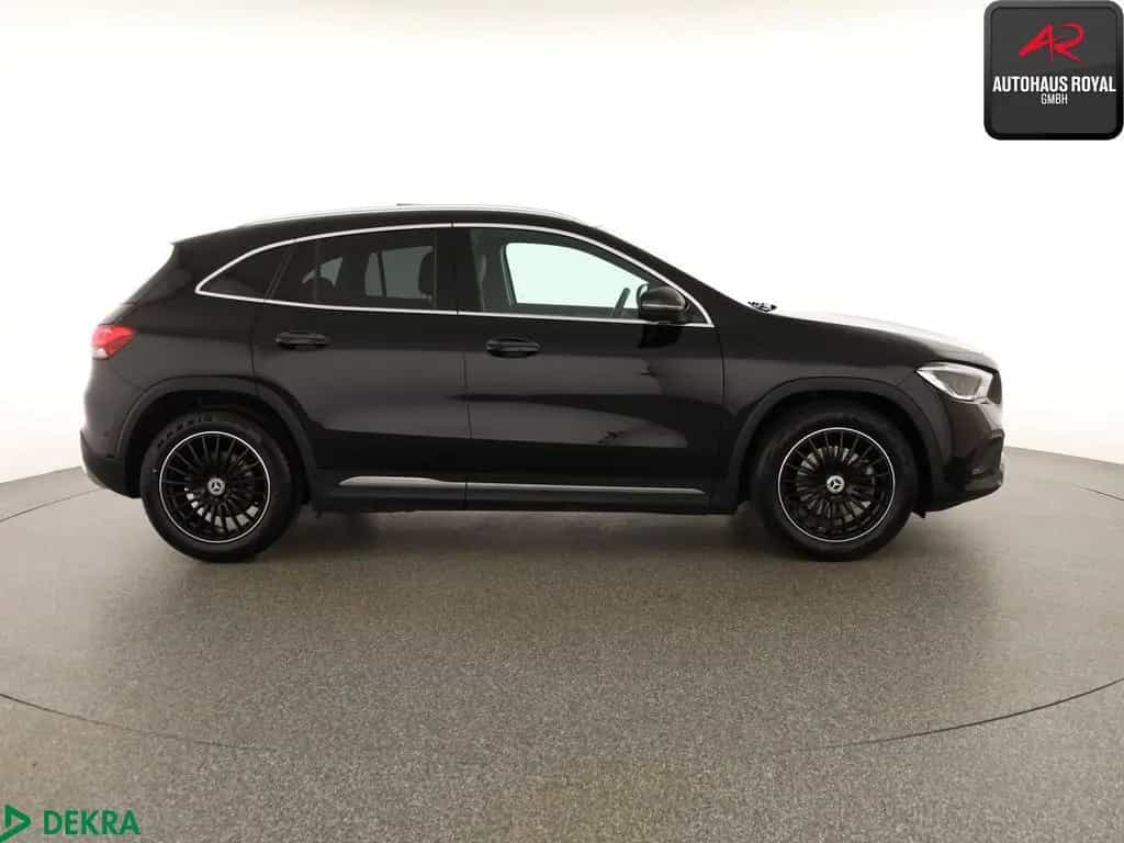 Mercedes-Benz GLA-Class d MULTIBEAM,WIDE,PANO,DISTRO,KAMERA,AHK 05/2022-photo-5