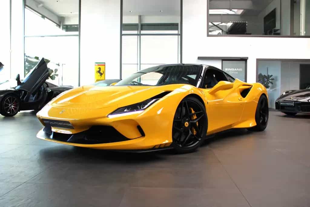 Ferrari F8 TRIBUTO COUPE CARBON/RACING-SEATS/LIFT/JBL 04/2022-photo-0