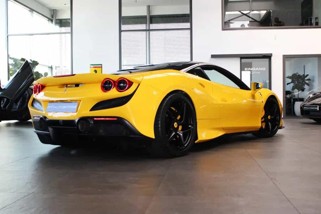 Ferrari F8 TRIBUTO COUPE CARBON/RACING-SEATS/LIFT/JBL 04/2022-photo-12