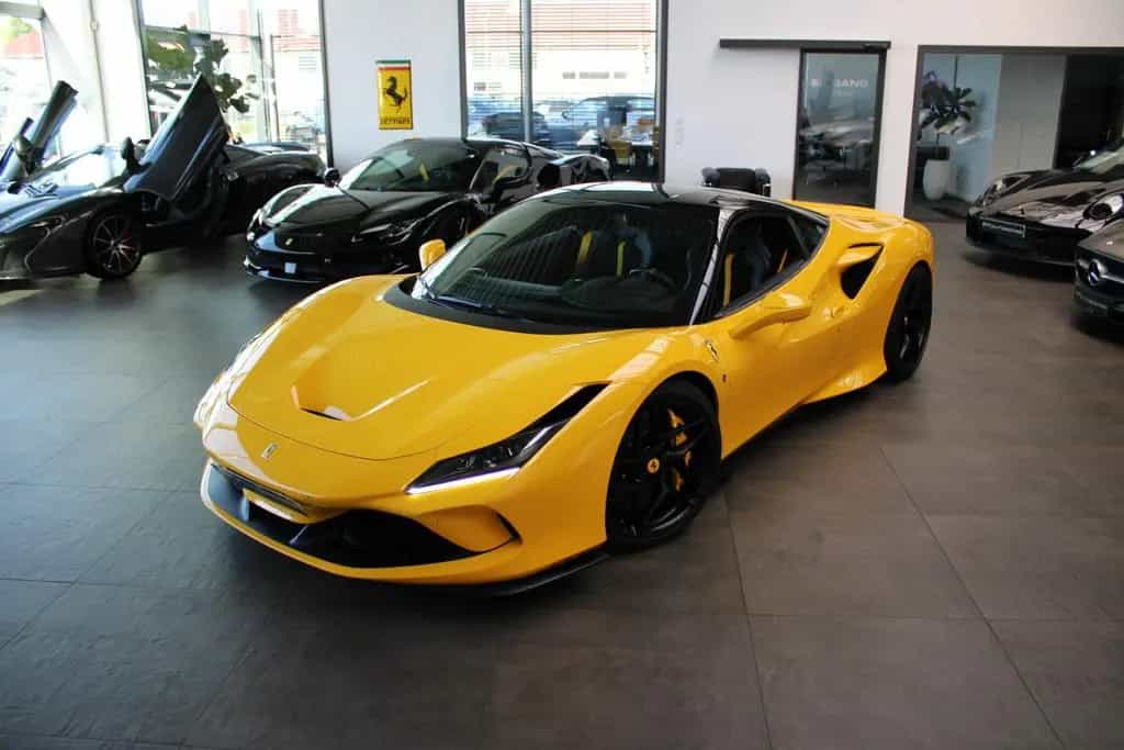 Ferrari F8 TRIBUTO COUPE CARBON/RACING-SEATS/LIFT/JBL 04/2022-photo-24