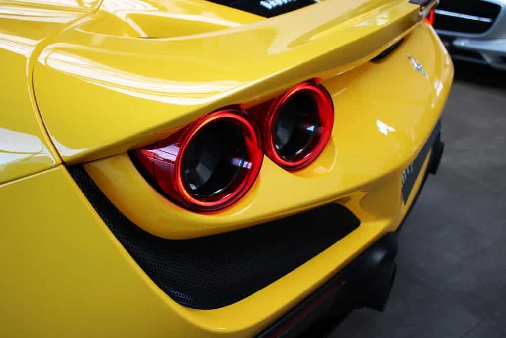Ferrari F8 TRIBUTO COUPE CARBON/RACING-SEATS/LIFT/JBL 04/2022-photo-26