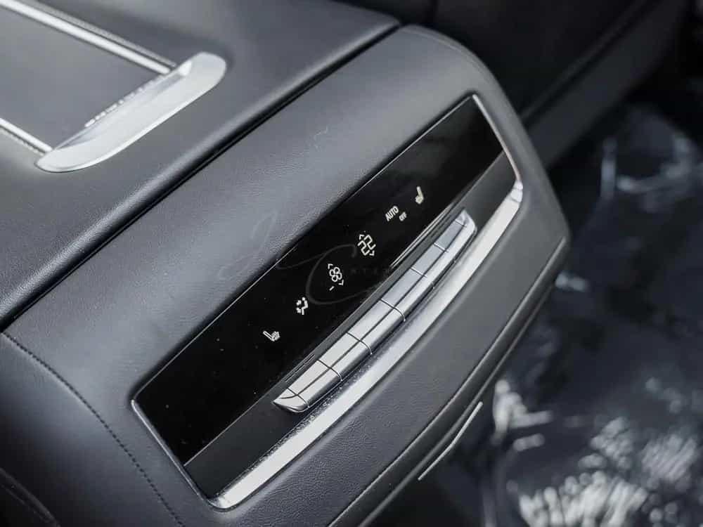 Cadillac 2021 ESV Premium Luxury €61000 +22" 14-spoke 01/2022-photo-38