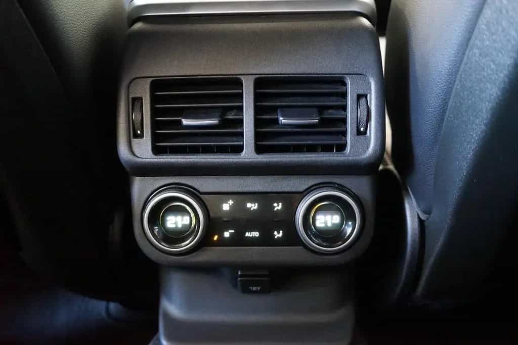 Land Rover Range Rover Rover Velar S Standheizung+ACC+Meridian 08/2019-photo-18