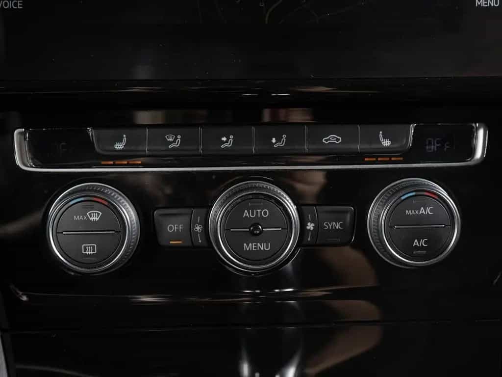 Volkswagen Golf 7R Variant 4Motion 2.0 TSI 04/2020-photo-18