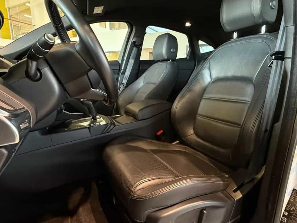 Jaguar E-Pace E-PACE S AWD 03/2020-photo-14