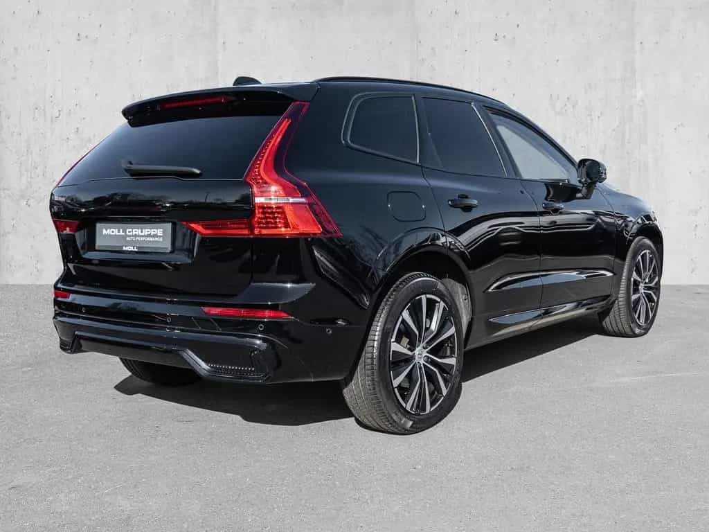 Volvo XC60 B4 AWD Ultimate Dark Pano Head UP 360Grad 11/2022-photo-3