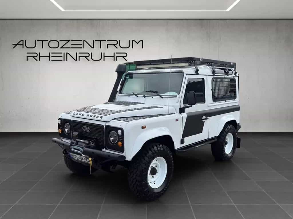 Land Rover Defender 90 E Hard Top/Service Neu/Interieur Neu 05/2013-photo-0