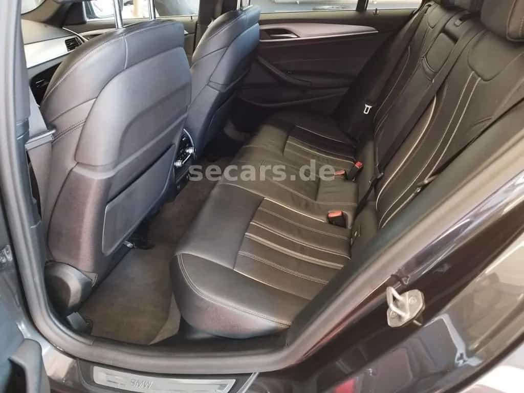 BMW 520 d LCPro DrivAPro ACC StandH KomfSitze AHK RFK 02/2021-photo-8