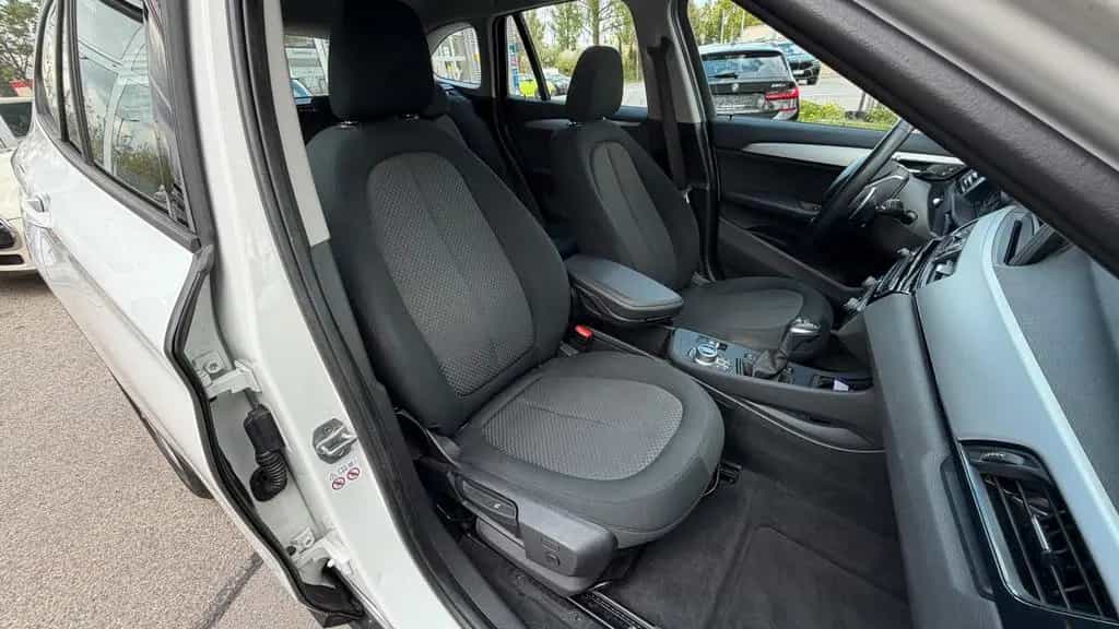 BMW X1 xDrive 20 i X Line/Navi/LED/SHZ 01/2018-photo-11