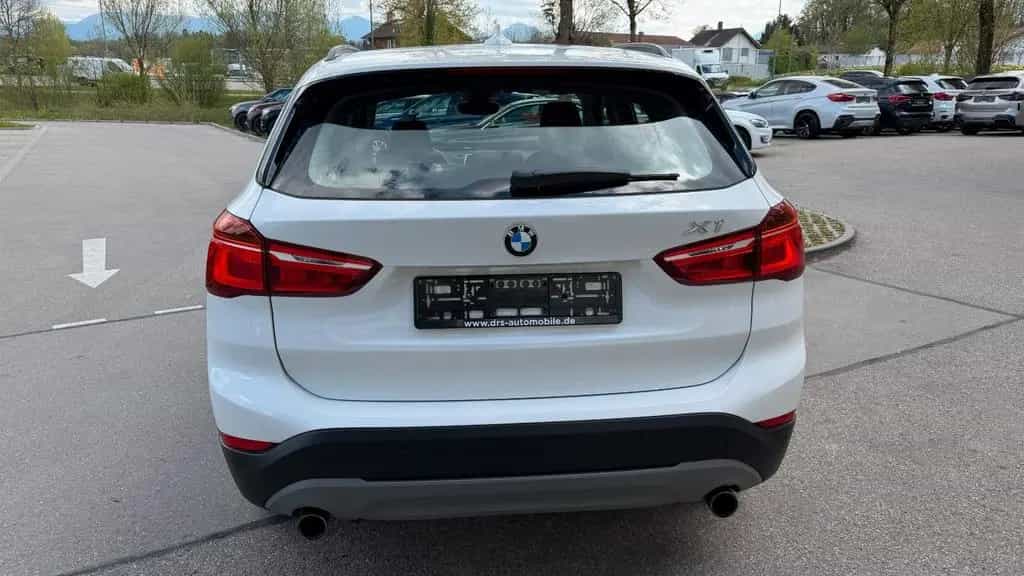 BMW X1 xDrive 20 i X Line/Navi/LED/SHZ 01/2018-photo-3