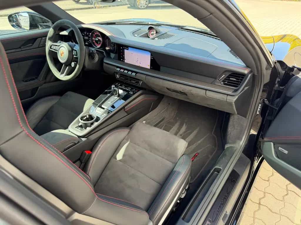 Porsche 911 Carrera GTS Coupe Approved, Lift, InnoDrive 04/2024-photo-11
