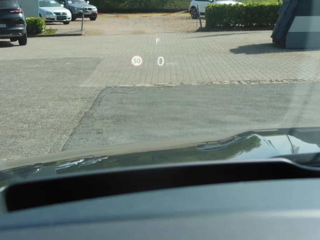 Jaguar E-Pace R-Dynamic SE AWD AHK/PANO/HUD/2xMEMORY/20 06/2018-photo-35
