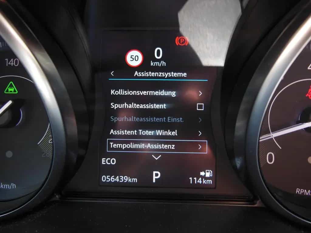 Jaguar E-Pace R-Dynamic SE AWD AHK/PANO/HUD/2xMEMORY/20 06/2018-photo-39