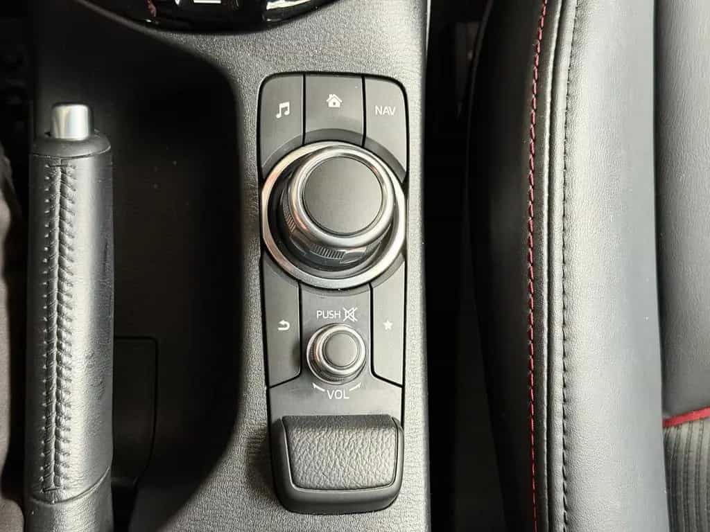 Mazda CX-3 Sports-Line *LED+SHZ+CARPLAY+KAMERA* 04/2016-photo-25