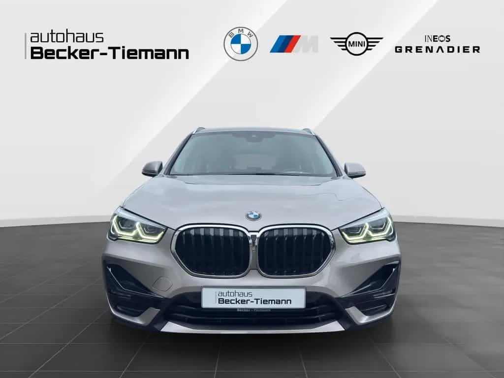 BMW X1 xDrive20d Sport Line, AHK, HiFi, etc. 03/2022-photo-1