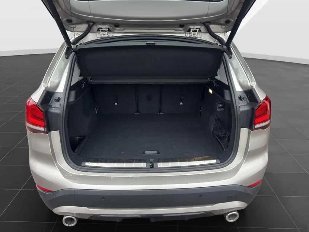 BMW X1 xDrive20d Sport Line, AHK, HiFi, etc. 03/2022-photo-13