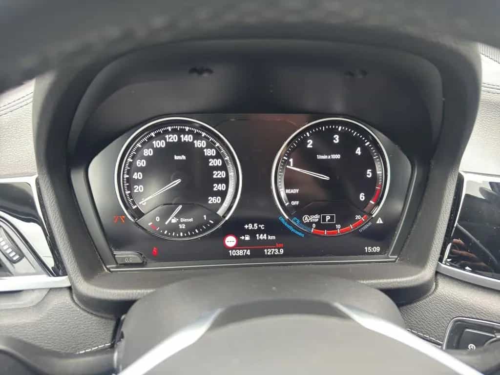 BMW X1 xDrive20d Sport Line, AHK, HiFi, etc. 03/2022-photo-21