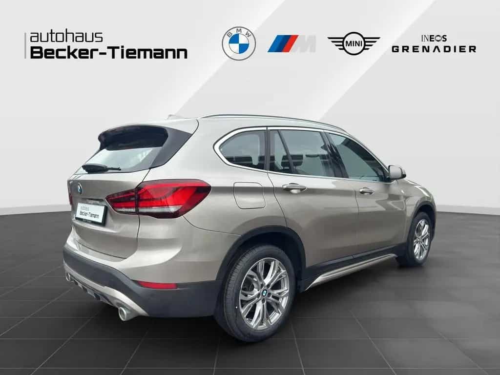 BMW X1 xDrive20d Sport Line, AHK, HiFi, etc. 03/2022-photo-5