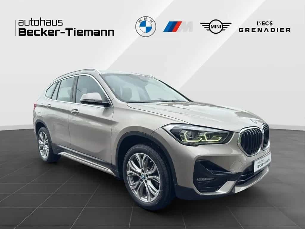 BMW X1 xDrive20d Sport Line, AHK, HiFi, etc. 03/2022-photo-6